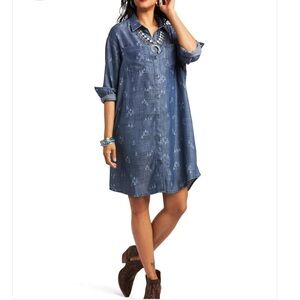 Ariat Women's Camp Dress Chambray Denim Blue Teepees Button Down Tencel Medium